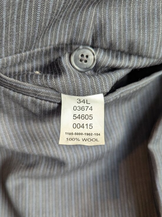 Jos A Bank Slim Fit Suit Gray Pinstripe 100% Wool | 40L Jacket & 34L Pant - Picture 10 of 10
